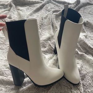 NEW - White Chunky Heel Bootie